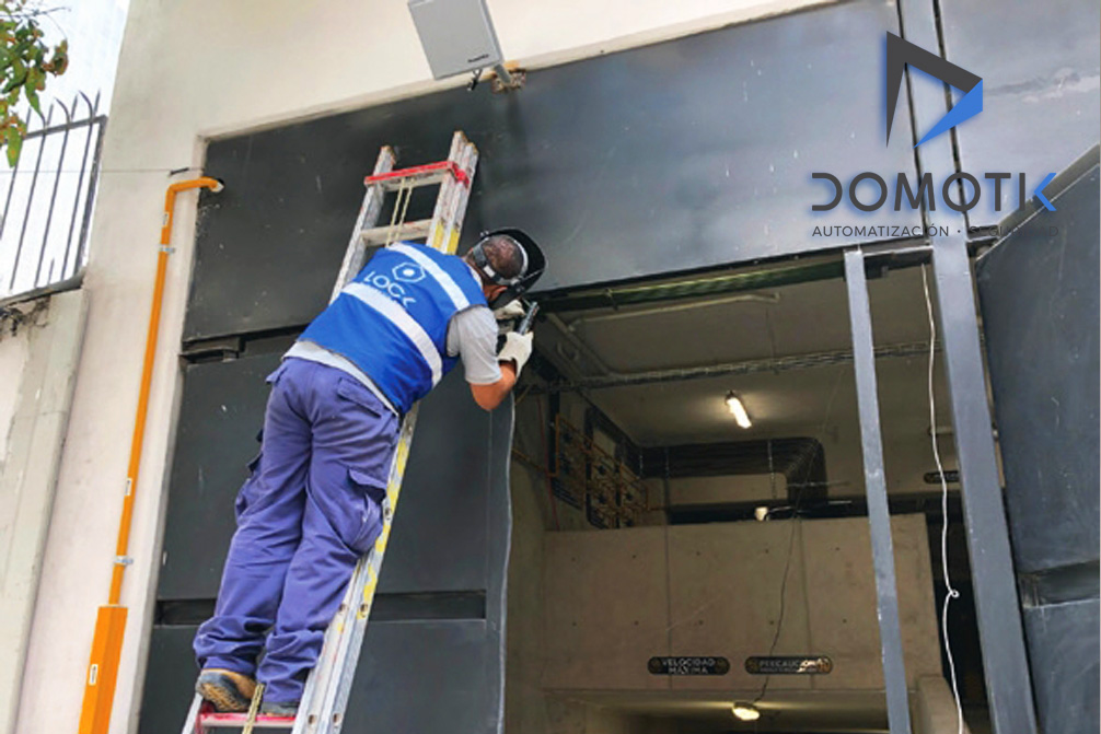 Instalación de sistemas en edificio Revolución 757